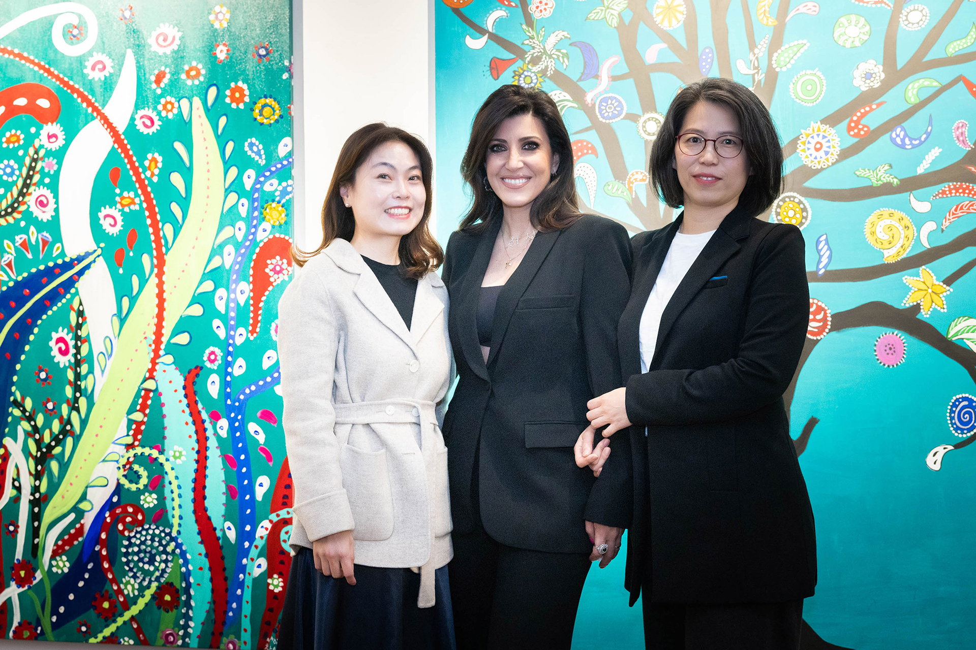 “Climbing” Η έκθεση που ταξιδεύει στην Κορέα – vipnews.gr